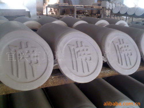 匠心獨(dú)具，絨韻流芳——探秘宜興市玲瓏工藝陶瓷廠的工藝植絨